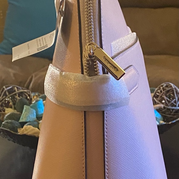 KATE SPADE BACKPACK WITH MATCHING WRISTLET - Picture 5 of 6